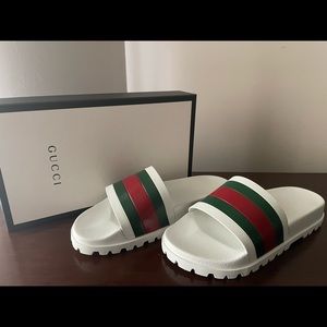 Gucci flip flops